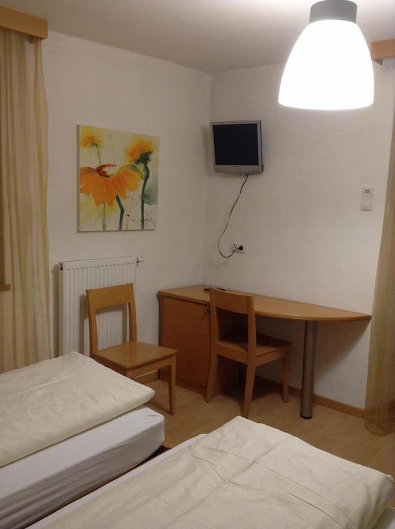 Ottenkellerhof Bolzano Phòng bức ảnh